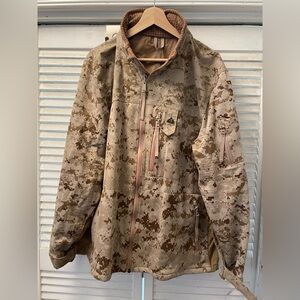 Large USMC 180s Camouflage Combat Desert Jacket